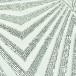 Dantela cu paiete - Alb cu argintiu 3 Dantela cu paiete - Alb cu argintiu