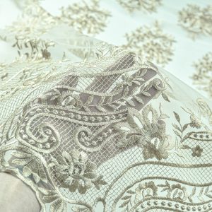 Dantela brodata - Beige 1 Dantela brodata - Beige