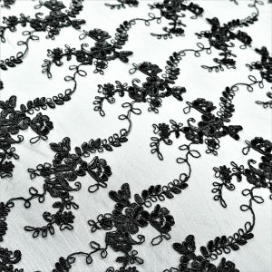 Dantela brodata cu flori - Negru 3 dsc1769