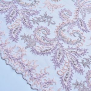 Dantela brodata cu perle - Roz Lila