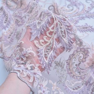 Dantela brodata cu perle - Roz Lila 2 Dantela brodata cu perle - Roz Lila
