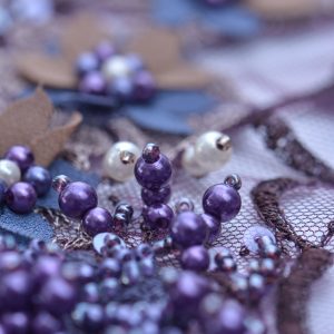 Dantela cu pietre - Mov 3 Dantela cu pietre - Mov