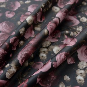 Piele ecologica imprimata - Negru cu flori roz 2 Piele ecologica imprimata - Negru cu flori roz