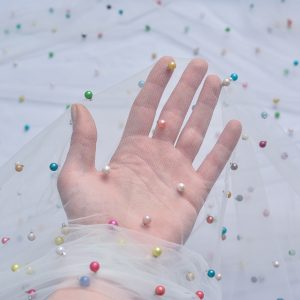 Tulle cu perle - Alb cu perle multicolore 3 Tulle cu perle - Alb cu perle multicolore