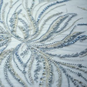 Dantela cu perle si paiete - Gri crengute 5 Dantela cu perle si paiete - Gri crengute