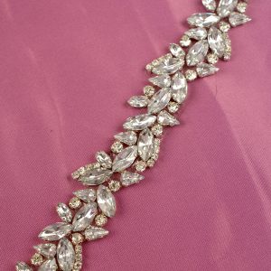 Banda termoadeziva cu strasuri 3