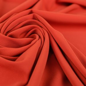 Barbie rosu corai 5 barbierosucorai5