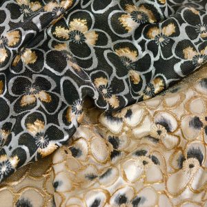 Brocard - Flori crem negru cu auriu