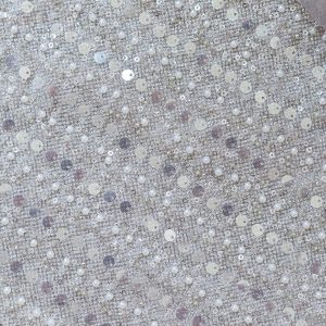 Dantela alba cu paiete si margele 3 Dantela alba elastica