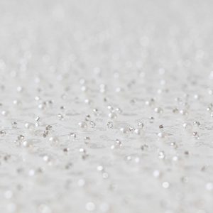 Dantela alba cu perle, paiete si margele 5 Dantela alba cu perle, paiete si margele