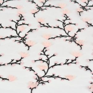 Dantela brodata - Alb cu crengute flori 3 Dantela brodata - Alb cu crengute flori