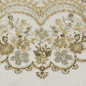 Dantela cu perle si paiete - Bej/Auriu