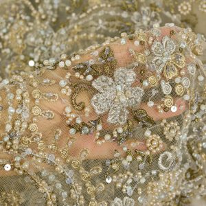 Dantela cu perle si paiete - Bej/Auriu 4 Dantela cu perle si paiete - Bej/Auriu