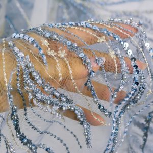 Dantela cu perle si paiete - Gri crengute 3 Dantela cu perle si paiete