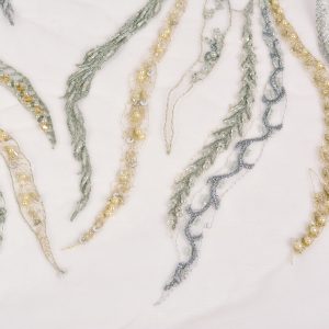 Dantela cu perle si paiete - Ivoar crengute