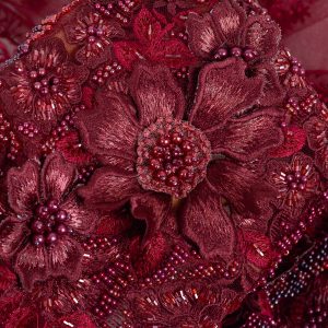 Dantela cu perle - Grena cu flori 3 Dantela cu perle - Grena cu flori