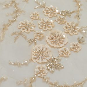 Dantela galbena model floral 5 Dantela galbena model floral