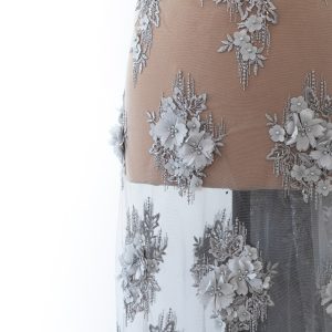 Dantela gri cu flori 3d
