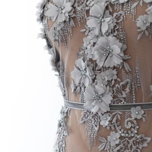 Dantela gri cu flori 3d