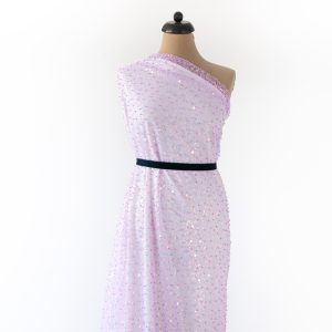 Dantela mov cu perle, margele si paiete