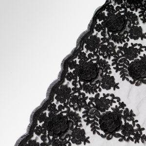 Dantela neagra flori 3d