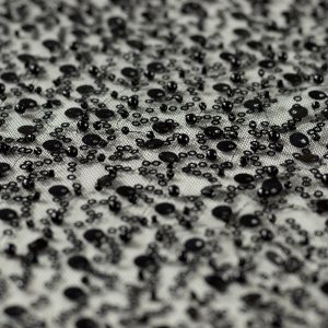 Dantela neagra cu perle, paiete si margele 5 Dantela neagra cu perle, paiete si margele