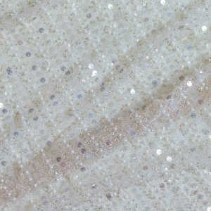 Dantela nude bej cu paiete si margele