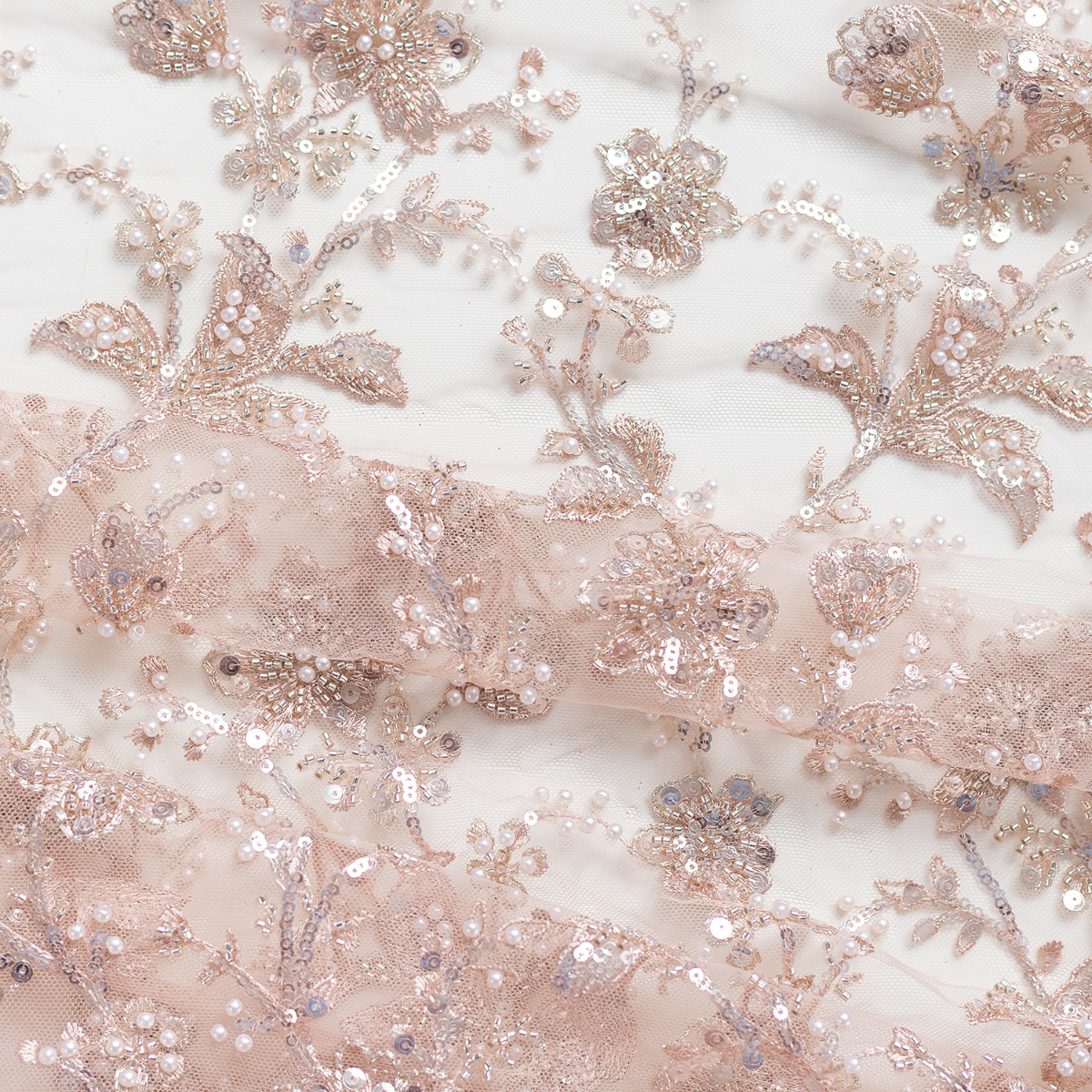 images Dantela nude rose cu flori accesorizata cu perle si paiete