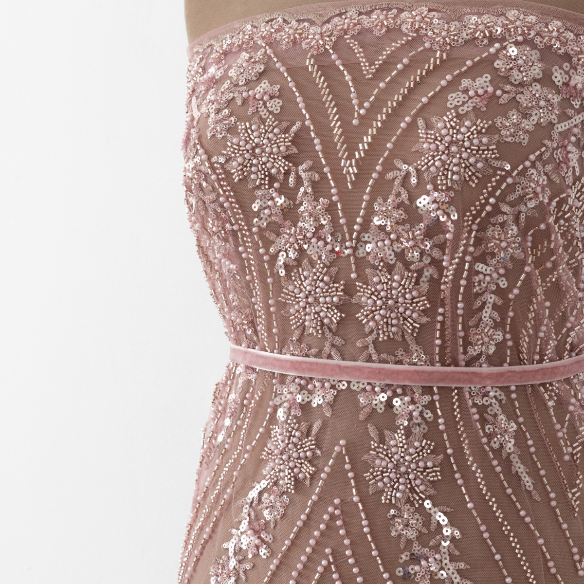 images dantela roz cu flori din paiete margele si perle 2 3