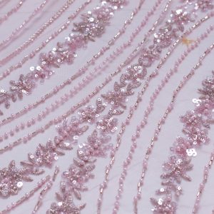 Dantela roz cu flori din paiete margele si perle 7 dantela roz cu flori din paiete margele si perle 2 7