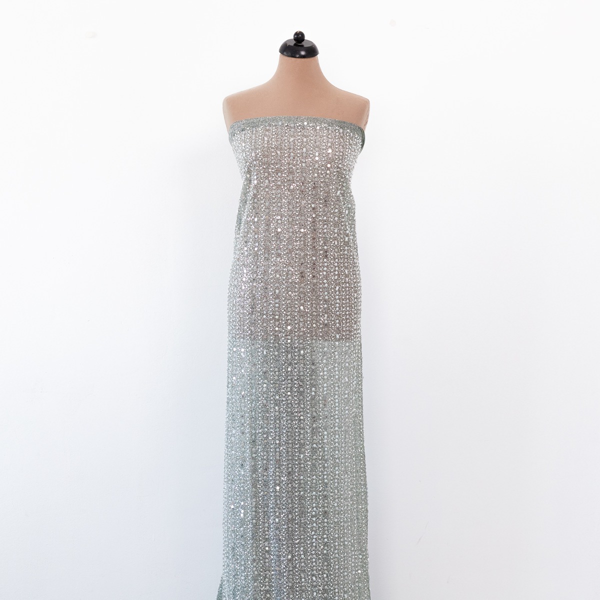 images dantela verde cu paiete si margele pe baza elastica 1