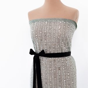 Dantela neagra cu flori 3d