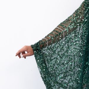 Dantela verde cu siraguri din paiete margele si perle 3 dantela verde cu siraguri din paiete margele si perle 8