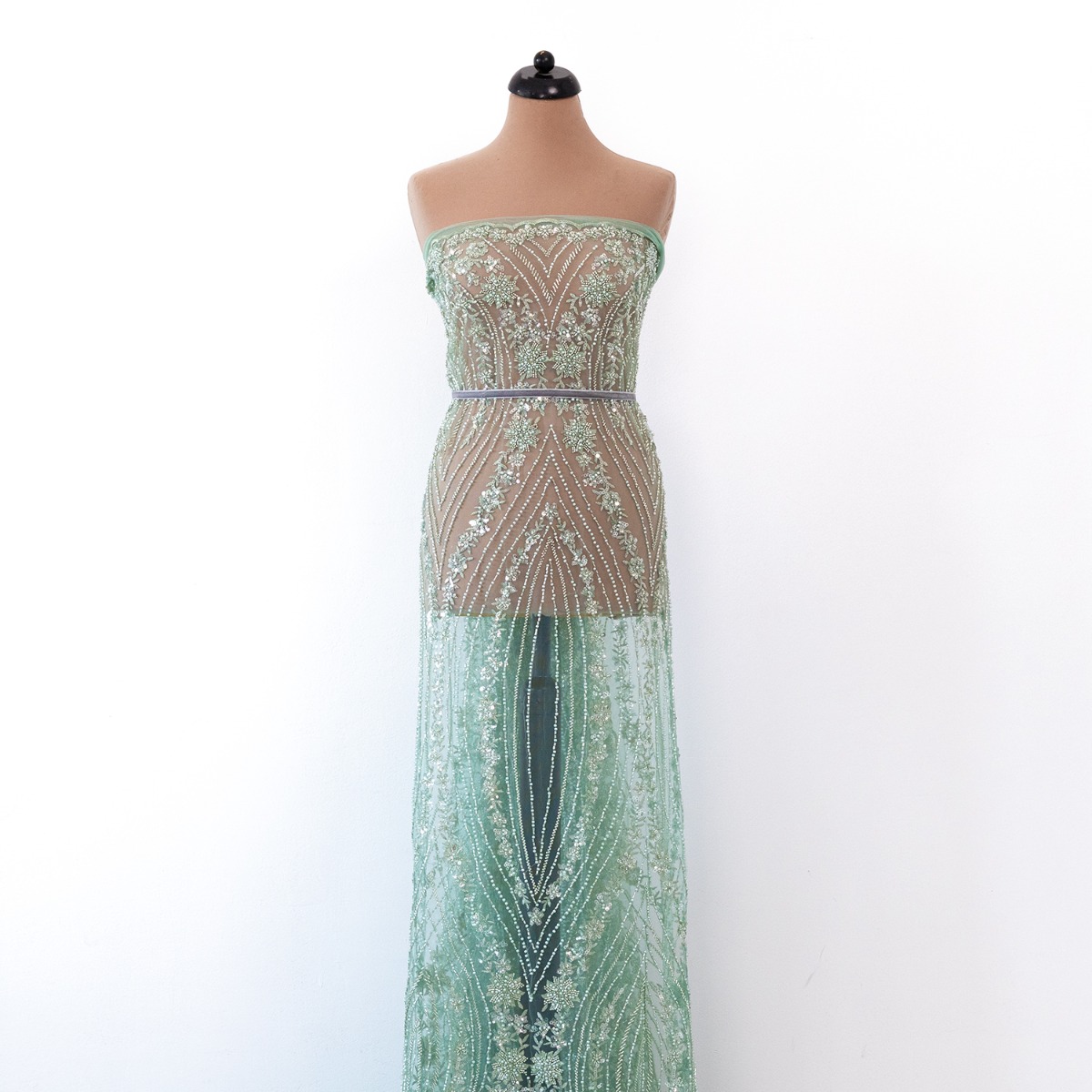 images dantela verde mint cu flori din paiete margele si perle 12