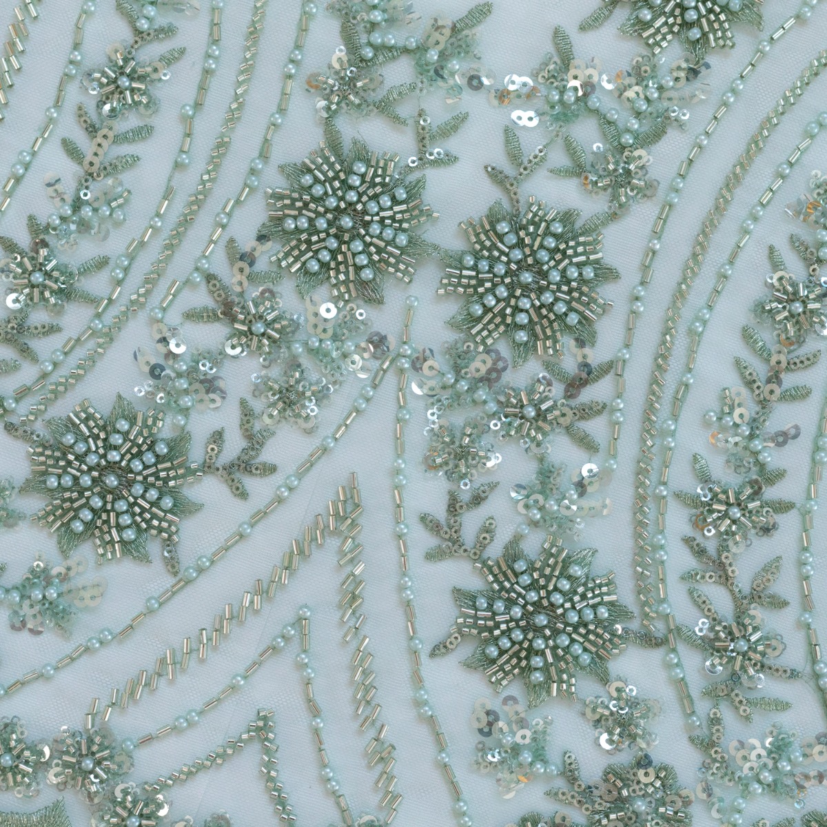 images dantela verde mint cu flori din paiete margele si perle 6