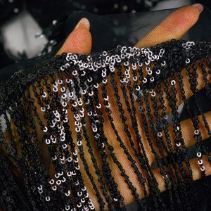 Dantela cu franjuri - Negru 2 Dantela cu franjuri - Negru