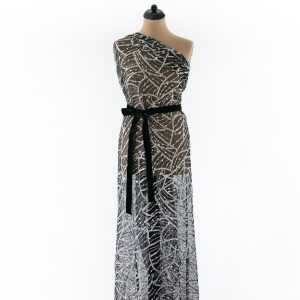 Dantela argintie cu paiete