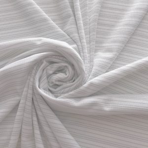 Lurex- tricot Ivoire cu fir lame argintiu 2 Lurex ivoire cu fir male argintiu