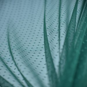 Tiul fin cu buline mici - Verde 1 Tiul fin cu buline mici - Verde