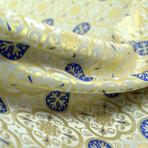 Material Vesminte Preotesti i 3 material vesminte preotesti