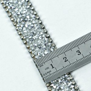 Banda termoadeziva cu pietre