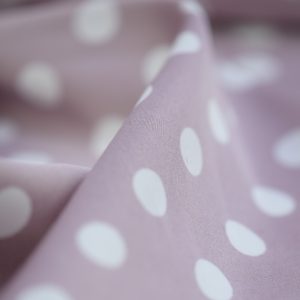 Satin soft - Matasica cu buline roz lila prafuit