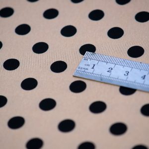 Satin soft - Matasica crem cu buline negre