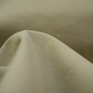 Stofita bej cu linii discrete 2 Stofita bej cu linii discrete