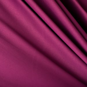 Tafta magenta elastica 4 Tafta magenta elastica