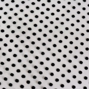 Tulle cu buline mici - Negru