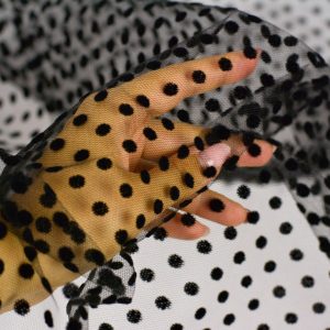 Tulle cu buline mici - Negru 2 Tulle cu buline - Negru