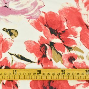 Voal Imprimat - Ivory cu bujori rosii 2 Voal Imprimat - Ivory cu bujori rosii