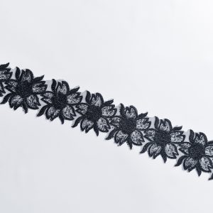 Banda dantelata cu flori - Negru