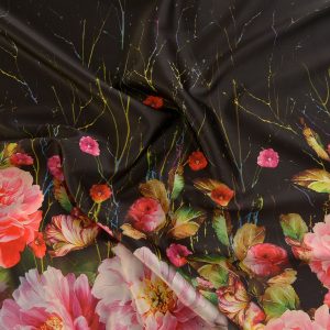 Tafta imprimata - Negru cu flori mari roz